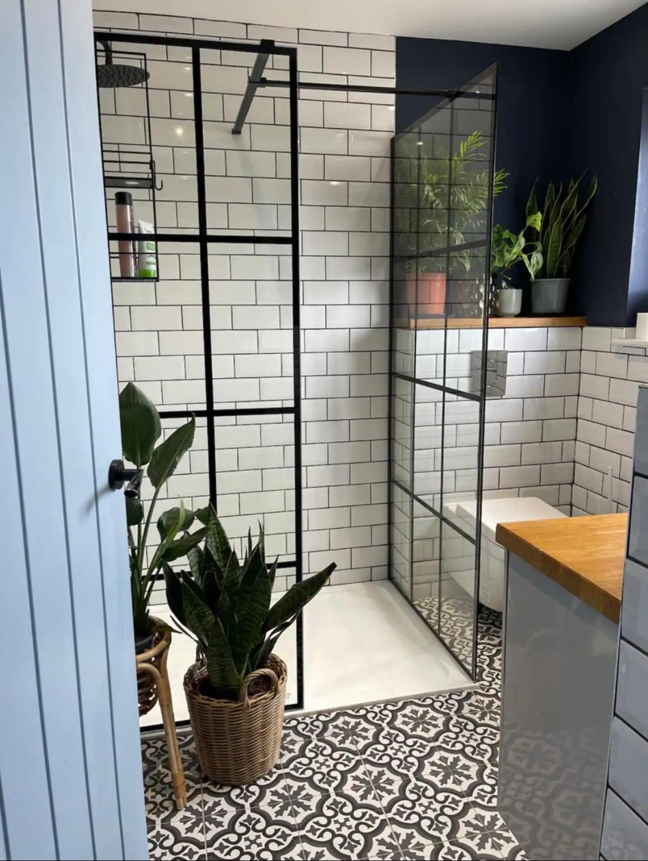 Private Room With Separate Shower And Free Parking Edinburgh Eksteriør billede